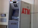 Bank or Credit Union? Both Have Pros and Cons