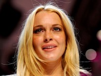 Critics: Lindsay Lohan Flubs Fashion Line Debut 