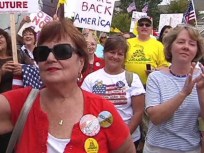 'Tea Party Express' Brings Out Tax Protesters