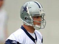 Buehler Has Fracture, Expects To Play