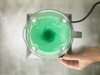 Self-Serve Smoothie Machine Boasts Healthier, Cheaper Blends