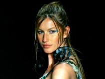 Gisele Makes Post-Baby Runway Return