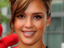 Jessica Alba: Ultimate Spy Mom