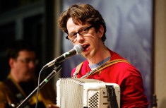 Dress Up for They Might Be Giants