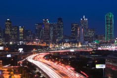 Dallas Darkens For Earth Hour