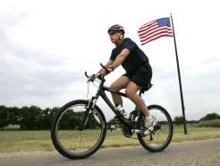 Bush Hosts 100K Bike Ride for Wounded Vets