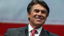 Gov. Perry Courts Connecticut Gun Makers