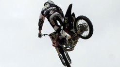 High Flying Action in Grapevine