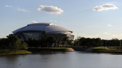 Report: Cowboys Stadium Snags BCS Replacement