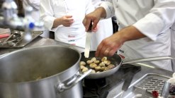 Texas Restaurants Lead in Projected Growth