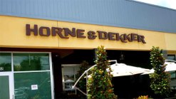Dallas' Horne and Dekker Closes
