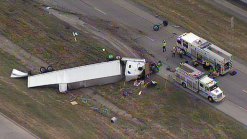 Fatal Truck Crash Closes I-35W