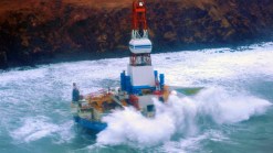 Oil Rig Runs Aground in Alaska
