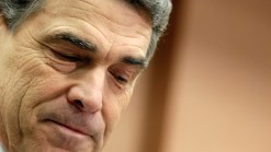 Gov. Perry Monitoring Tornado Recovery
