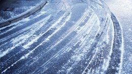 Sand and Salt: Recipes Vary for Battling Ice