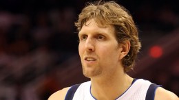 Mavericks' Dirk Nowitzki Makes Season Debut