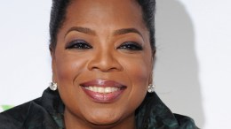 Oprah To Snag Hall of Fame Award
