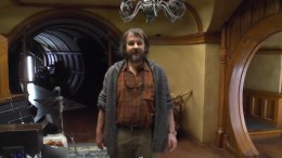 Peter Jackson Vlogging From the Set of "The Hobbit"