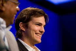Ashton Kutcher Channels Lawrence Olivier for Sex Scenes?