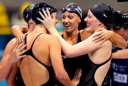 Team USA Headed to 4x100m Finals