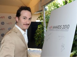 Darren Aronofsky Goes from Swans to Superheroes