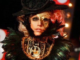Gaga, Snuggies, and Mad Men: 2009's Most Memorable Fashion