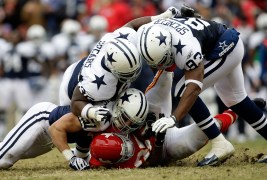 Pass Rush Spells Trouble For Hobbling Seahawks