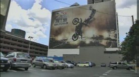 Dallas Sees Dollar $igns Over Giant Ads 