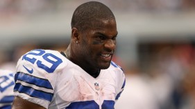 Murray Tweaks Hamstring