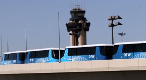 Super Bowl Visitors Trickling Into North Texas