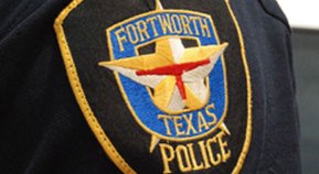 Cop's Report: Bar Patrons Groped Me, Blew Kisses
