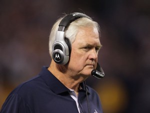 Texans Seek Permission To Interview Dallas LB Coach