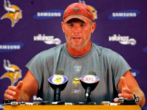 Cowboys Skeptical Of Favre Retirement