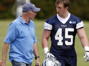 Sean Lee, Gerald Sensabaugh Pass Post-Concussion Tests