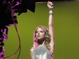 Taylor Swift Struts Her Stuff for "Hero" Shoot