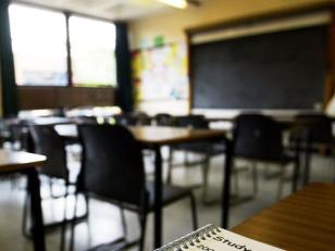 Legislator Says School Texts Unfair to Hispanics