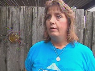 Oncor Worker Stuns Naked Woman
