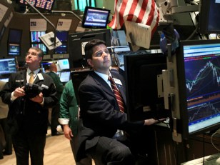 Economists Project Slow Recovery Into Next Year