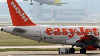 'Quite Incredible': London Flight Delayed for 1 Hour as EasyJet Crew Members Argue