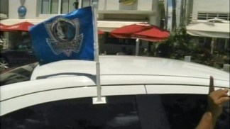 Recruiting Fans for the Mavs
