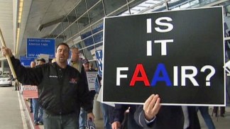 AA Unions Picket at DFW Airport