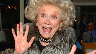 Outlandish Comedian Phyllis Diller