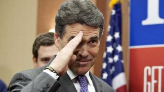 Perry Drops Out, Endorses Gingrich