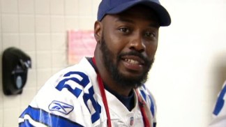 Cowboys Players Serve Early Thanksgiving Dinner At Salvation Army