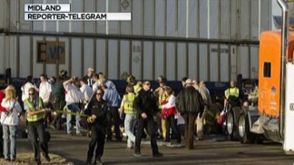 Train Slams Into Parade Float, Killing 4
