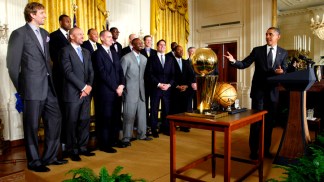Mavs Meet Obama at White House