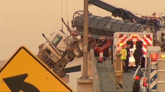 Amazing Rescue on Freeway Overpass