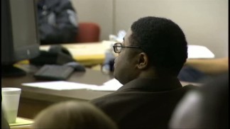 Suspect  Admits Firing Gun Unintentionally