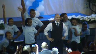 MIke Miles Has Some Moves