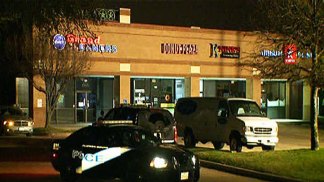 Man Dies After Plaza Shooting, Police Search for Gunman